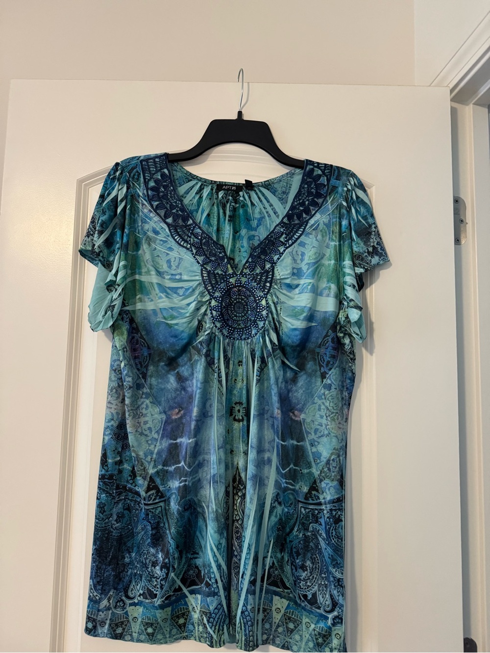 Apt. 9 Teal and Navy Embellished V-Neck Short Sleeve Tunic